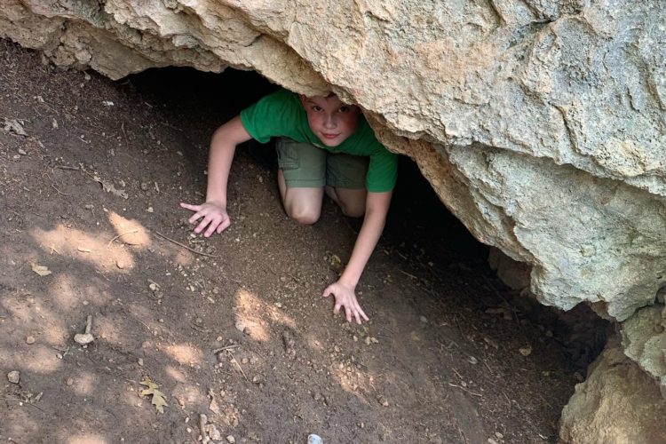 8 Popular Guided Cave Tours In Texas