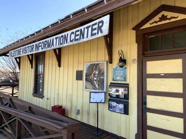 Mother-Daughter Trip To Palestine, TX | Texas Travel Talk