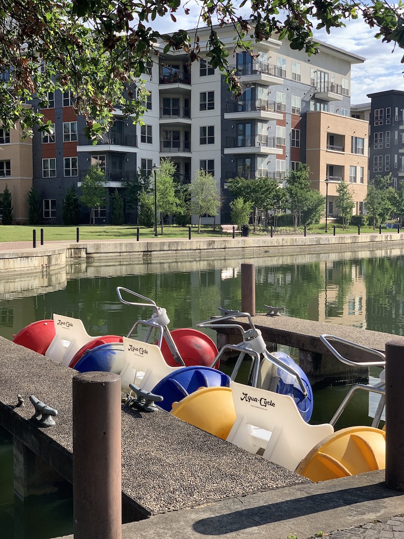 Things To Do In Las Colinas & Where to Stay & Eat | Texas Travel Talk