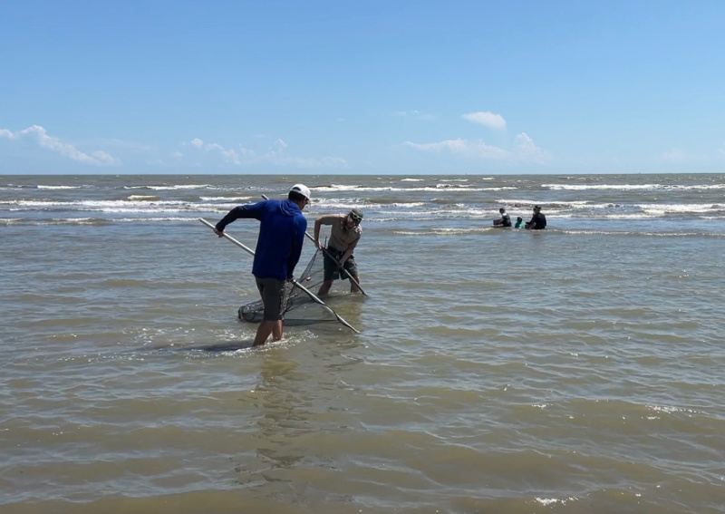 Crabbing in the Texas Coast