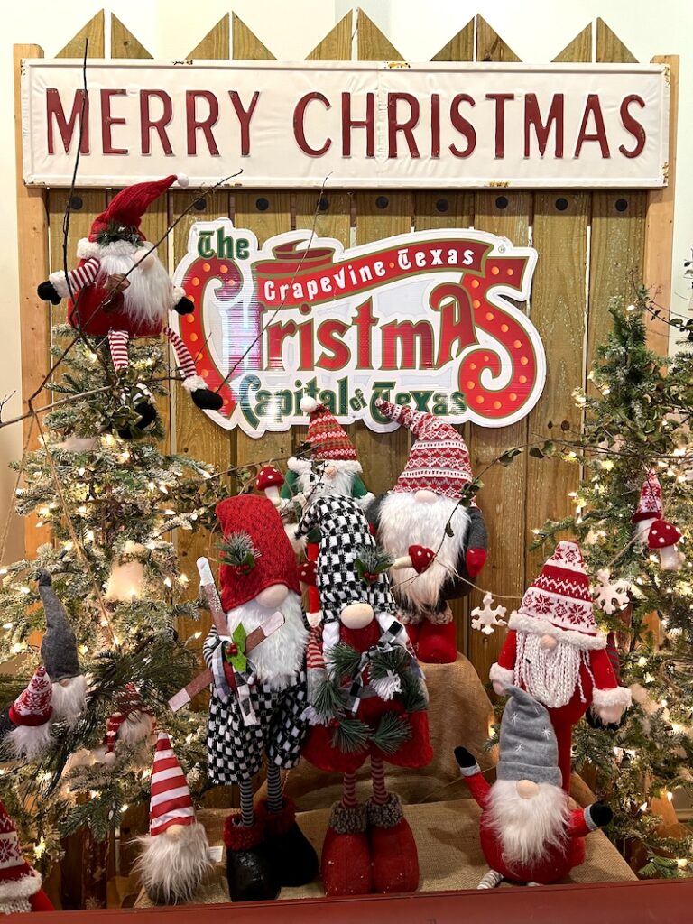 Things To Do For Christmas In Grapevine, TX (2024) Texas Travel Talk