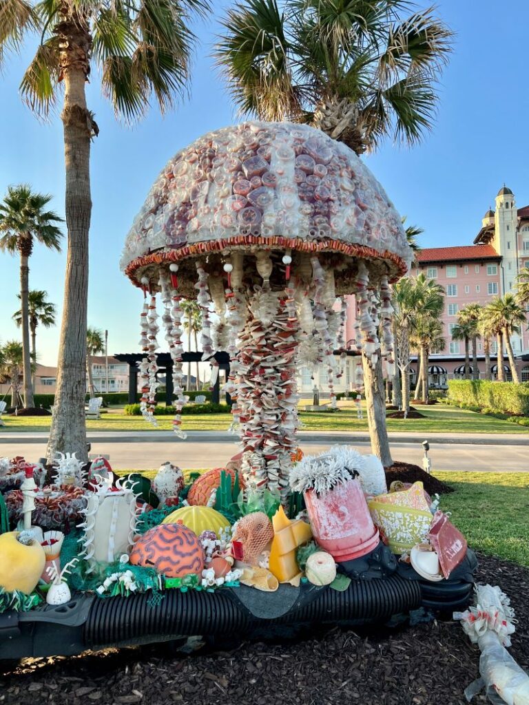 Grand_Galvez_Gumdrop_statue Texas Travel Talk