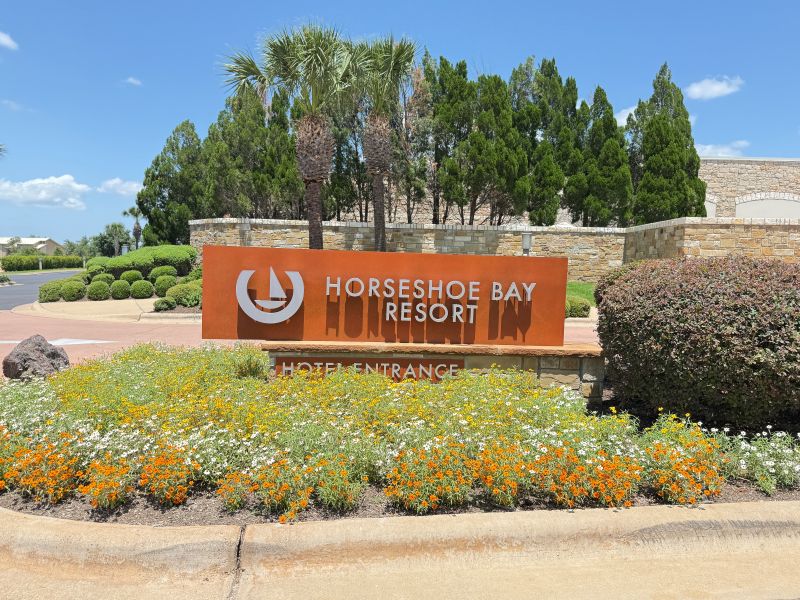 things to do at Horseshoe bay resort