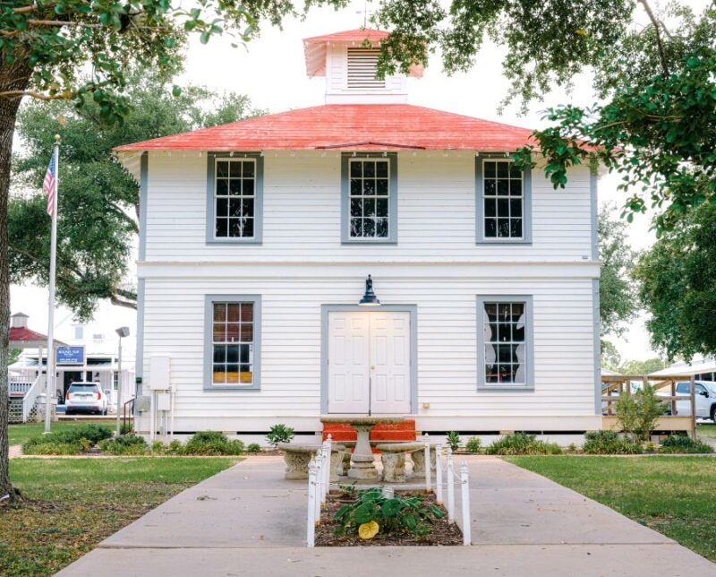 Places To Stay in Round Top
