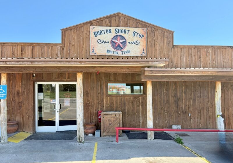 Charming Towns Near Brenham, TX, to Visit